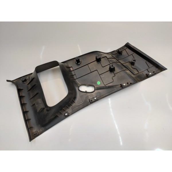 Acabamento Coluna Traseira Esquerda Renegade 2015 A 2017