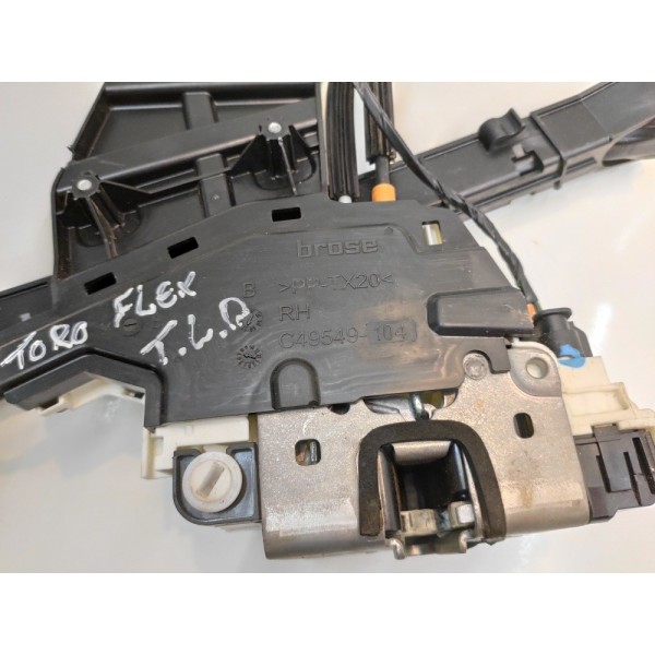 Fechadura Porta Traseira Direita Toro 2017 2018 52071196