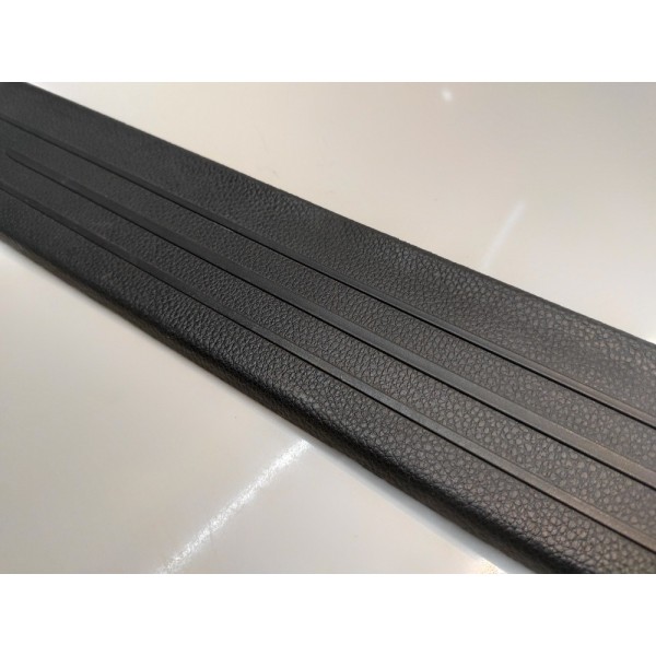 Soleira Porta Dianteira Direita I30 2013 A 2017