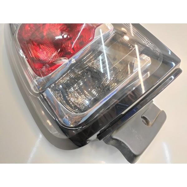 Lanterna Traseira Esquerda Citroen C3 Picasso Aircross  Esquerdo Fumê