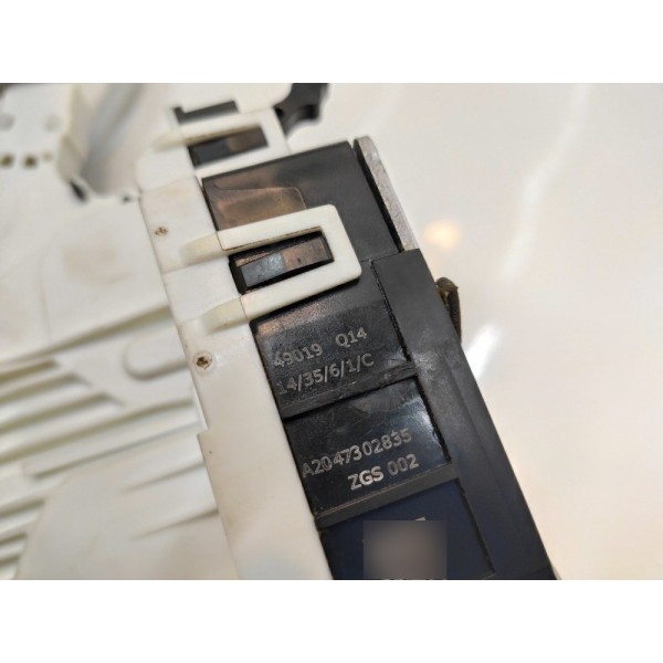 Fechadura Porta Traseira Direita Gla 200 E 250 2015 2016