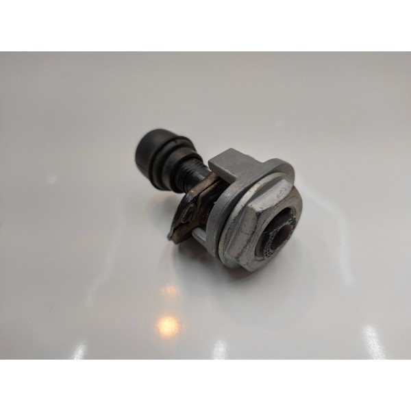 Batente Tampa Traseira Porta Malas Bmw X5 2005 2006