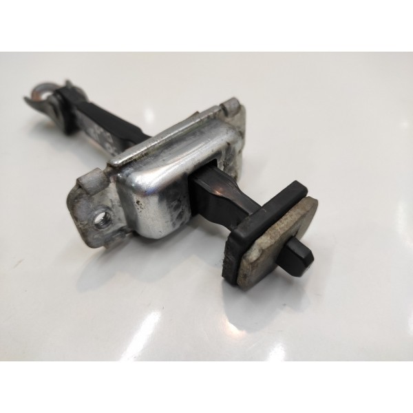 Limitador Porta Dianteira Direita I30 2013 A 2017