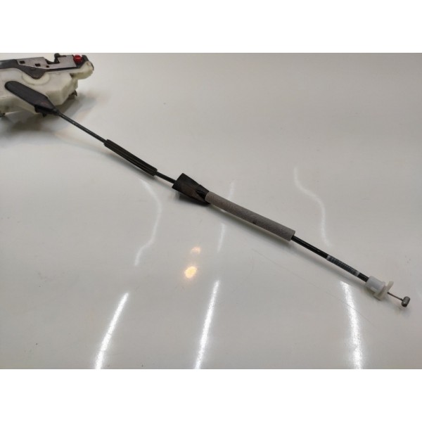 Fechadura Porta Traseira Esquerda Peugeot 2008 2015 A 2019