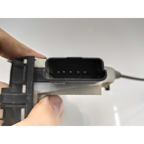 Fechadura Porta Traseira Esquerda Peugeot 2008 2015 A 2019