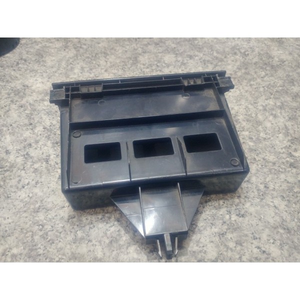 Moldura  Tampa Sim Volkswagen Fox 2011