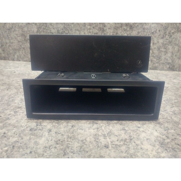 Moldura  Tampa Sim Volkswagen Fox 2011