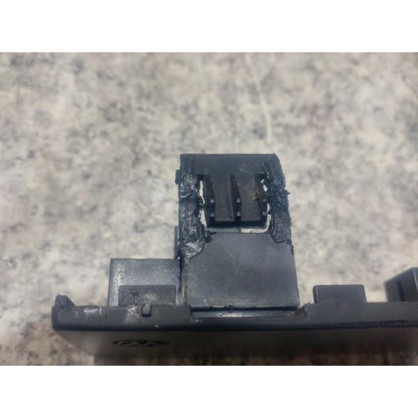 Moldura  Tampa Sim Volkswagen Fox 2011