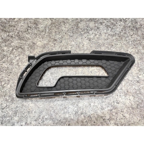 Grade Milha Direita Class E500 Coupê 2011 A 2017 A2078850453 Preto Direito