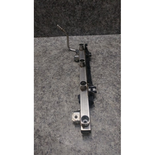 Flauta Dos Bico Injetor Bmw 320i 2011 Original