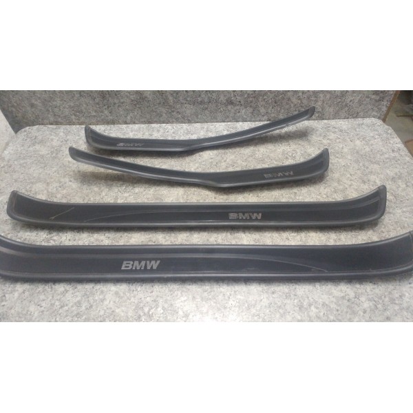 Jogo De Tapete Bmw 320i 2011 Original  Preto