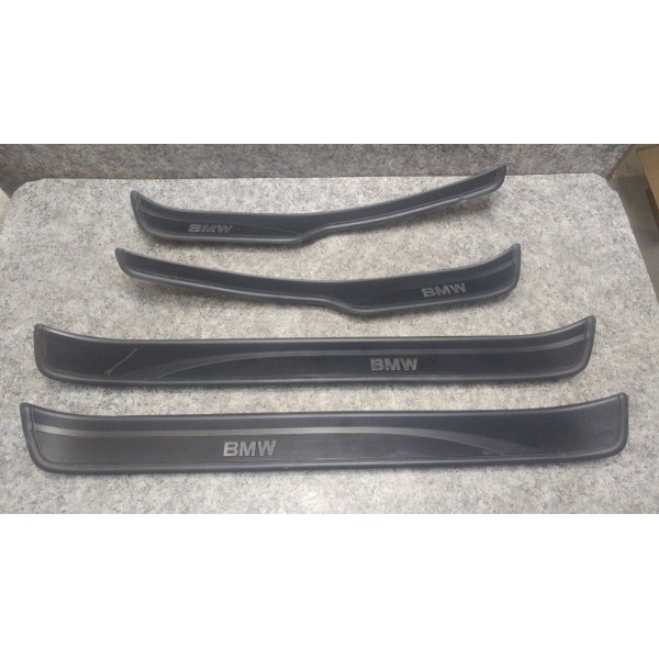 Jogo De Tapete Bmw 320i 2011 Original
