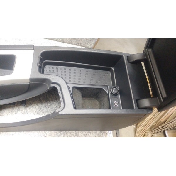 Console Apoio De Braço Bmw 320i 2011 Original