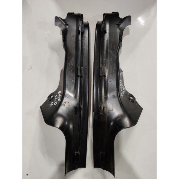 Acabamentos  Laterais Traseira Bmw 320 Ano 2011