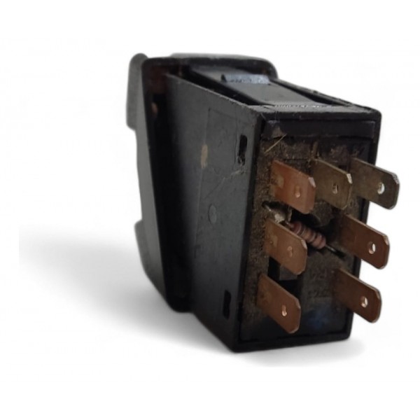 Botão Pisca Alerta Segurança Corsa Classic 1994 1995 A 2011 Vermelho