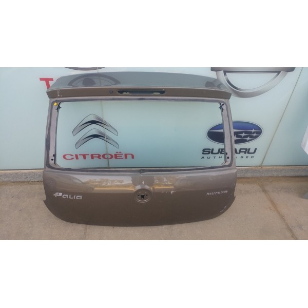 Tampa Traseira Palio Novo 2015 Original