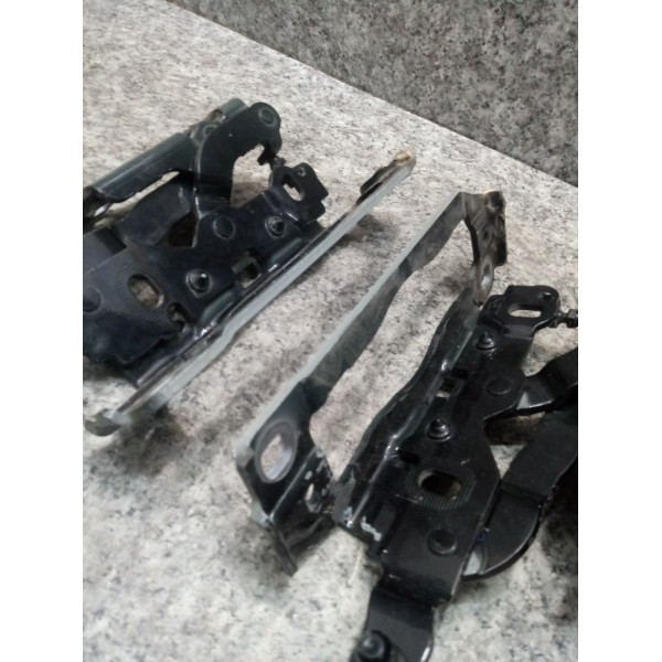 Dobradiça Capo Dianteiro Mercedes C180 2012 Original