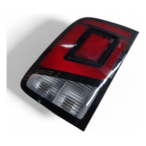 Par Lanterna Traseira Saveiro G5 G6 G7 G8 2023 2024 Fumê Direito Vermelho