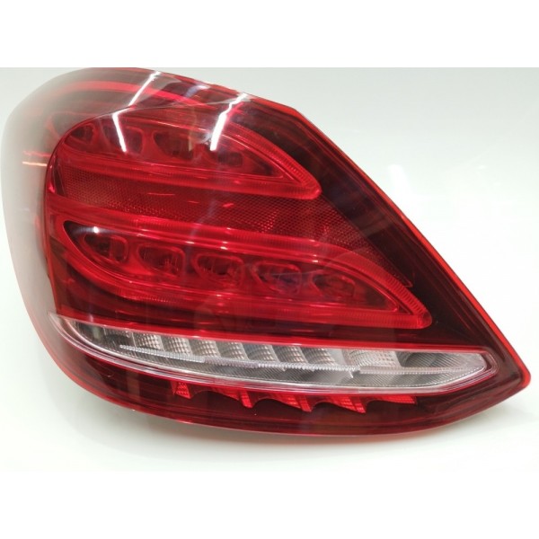 Par Lanterna Mercedes C180 C200 C280 2015 2016 2017 2018 Led Ambos Lados Vermelho