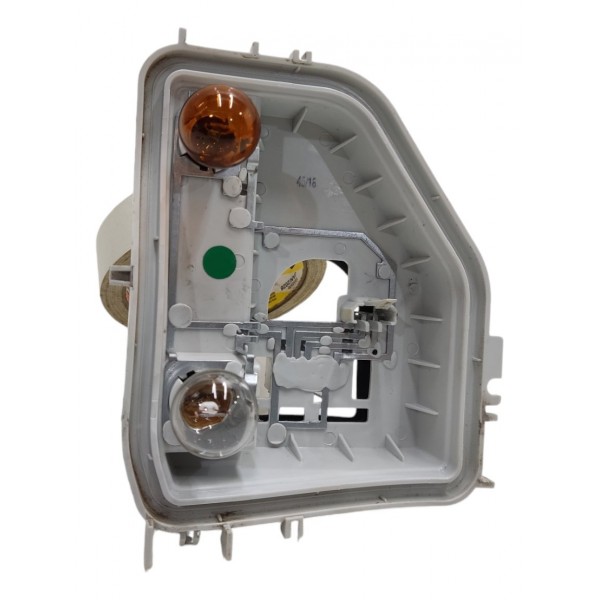 Circuito Soquete Lanterna Esquerda Vw Tcross 2019 A 2022 Esquerdo