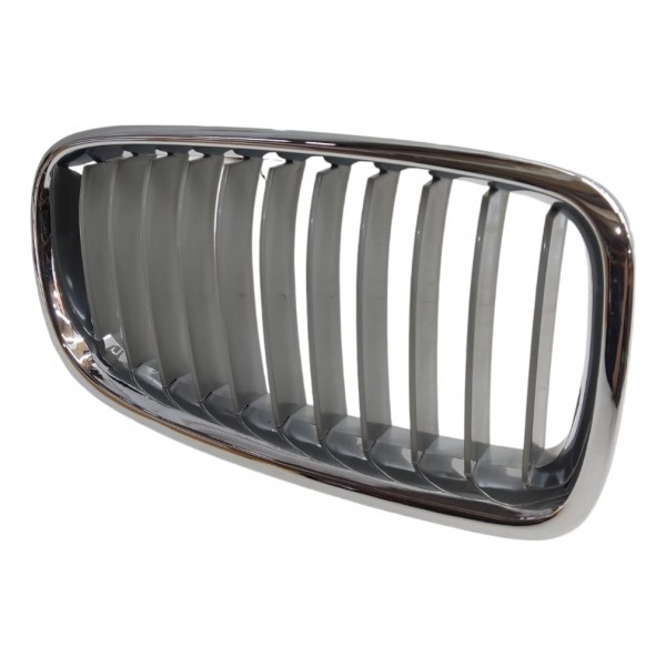 Grade Direita Cromada Bmw 320i 328i 2013 2014 2015 2016 F30 Brilhante