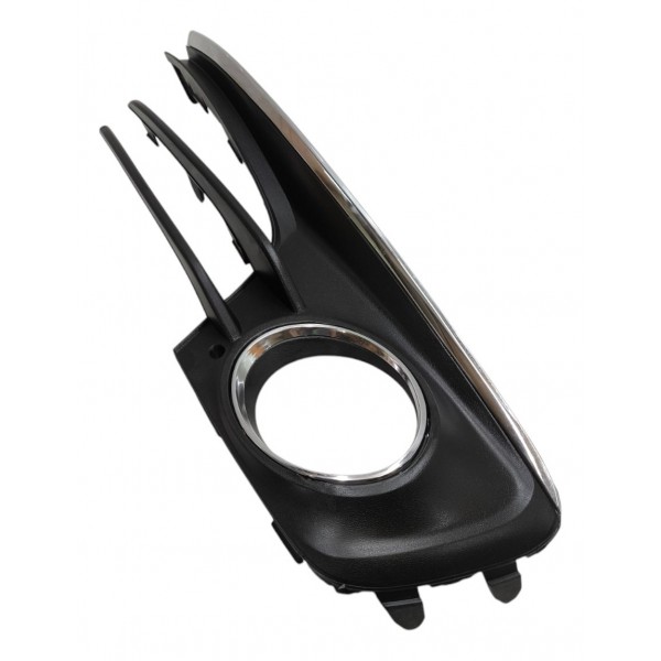 Moldura Direita Parachoque Milha Vw Fox Spacefox 2015 A 2018 Cromado/preto Direito