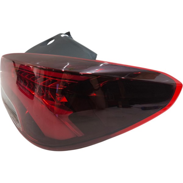 Lanterna Direita Onix Hatch 2020 2021 2022 2023 2024 Com Led Direito/passageiro Vermelho