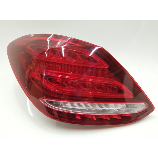 Lanterna Traseira Esquerda Mercedes C180 C200 2015 2016 2017