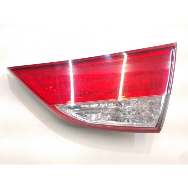 Lanterna Tampa Traseira Direita Hyundai Elantra 2011 A 2014
