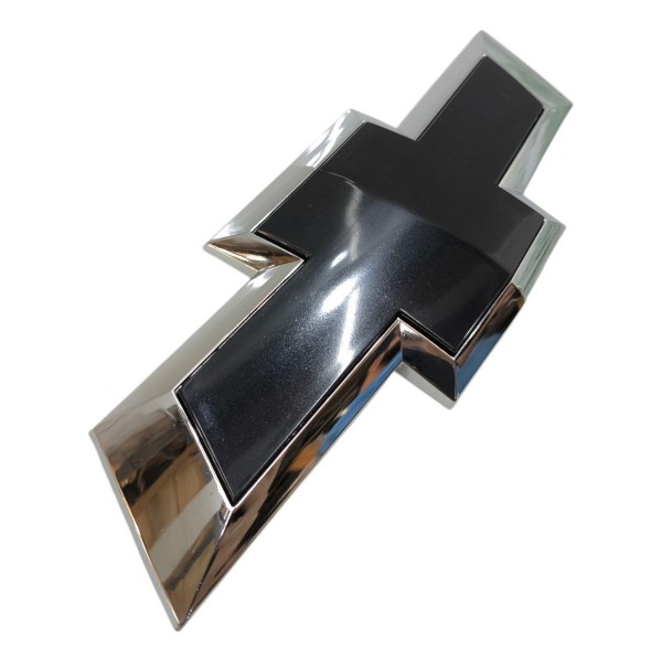 Emblema Parachoque Dianteiro Cruze 2012 A 2016 Black Piano Black Piano